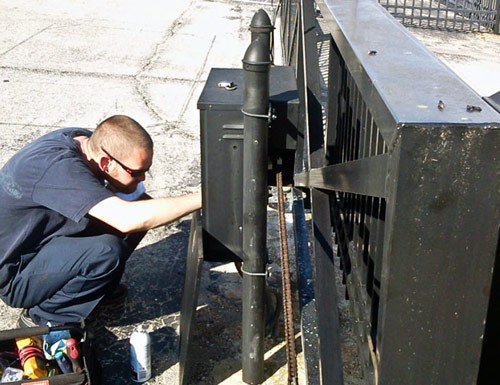 automatic gate repair services